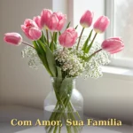 Imagem de aniversário para filha com bolo coberto de buttercream rosado e laço de fita